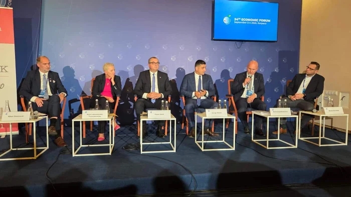 Simion stârnește polemici în Polonia: Îl aclamă pe Orban ca „lider al Europei” și îl atacă pe premierul Tusk