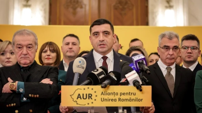 Patru propuneri de cenzură împotriva Cabinetului Bolojan, depuse de AUR