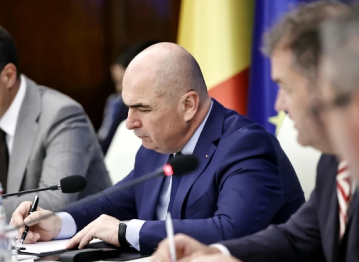 Țăranii, pregătiți-vă pentru concedieri masive în administrația publică