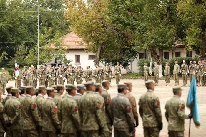 Fostul ministru al Apărării susține că pensiile militare nu sunt speciale: „A le considera astfel e o nedreptate”