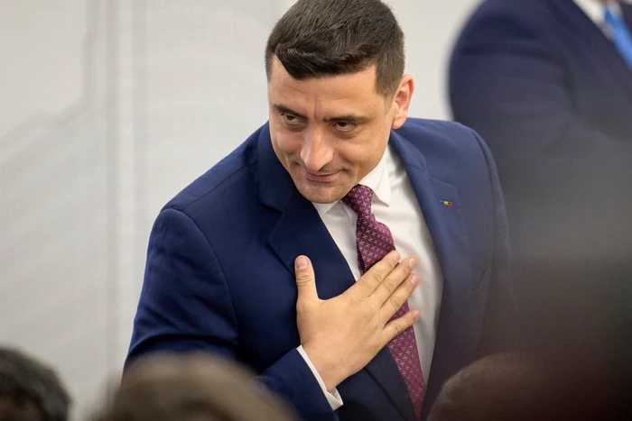 Franța, în criză guvernamentală: Reacții și implicații politice