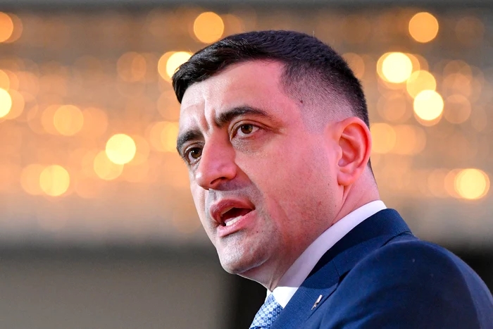 AUR refuză participarea la ședința plenară, solicitând amânarea votului pentru moțiunile de cenzură