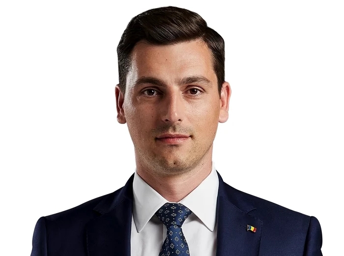 Dispută fiscală în coaliția de guvernare: eliminarea impozitului pe cifra de afaceri stârnește controverse