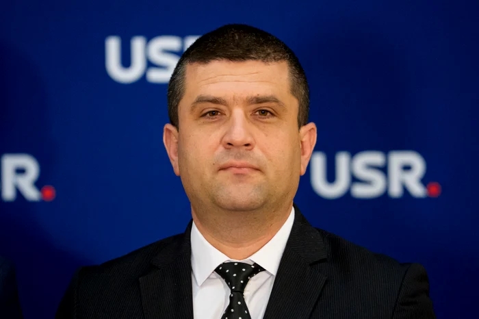Ministrul Economiei denunță abaterile grave din societățile de stat